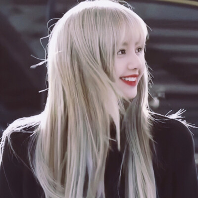 lisa//
©️顾陌兮 dbq忘记原截了