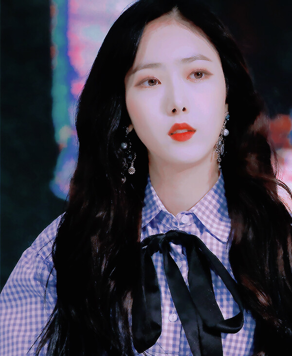 黄恩妃 Sinb