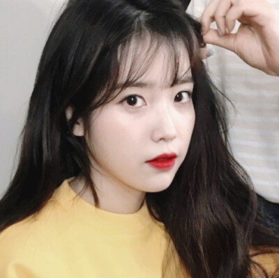 IU