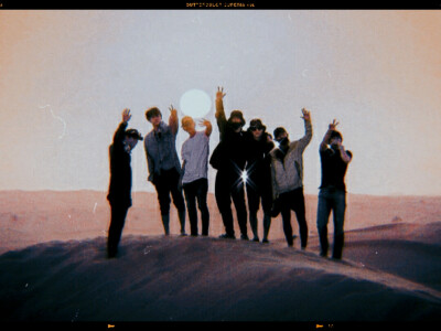 2012.4.8——2020.4.8
八年 我们之间才是新的开始
“我试图用那些漂亮的句子来形容你，但是不行。
我字字推敲写出长长一段话，你眉眼一弯熠熠生辉，就让我觉得，不行，这些文字写不出你眼里的星辰，写不出你唇角的…