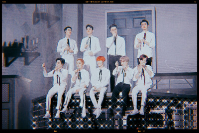 2012.4.8——2020.4.8
八年 我们之间才是新的开始
“我试图用那些漂亮的句子来形容你，但是不行。
我字字推敲写出长长一段话，你眉眼一弯熠熠生辉，就让我觉得，不行，这些文字写不出你眼里的星辰，写不出你唇角的…