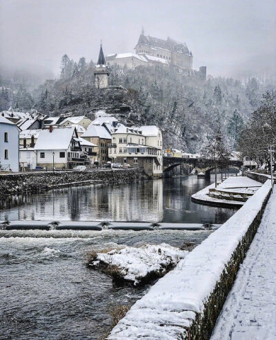 卢森堡排名前十的景点，都叫的上来名字吗？#不止旅行#