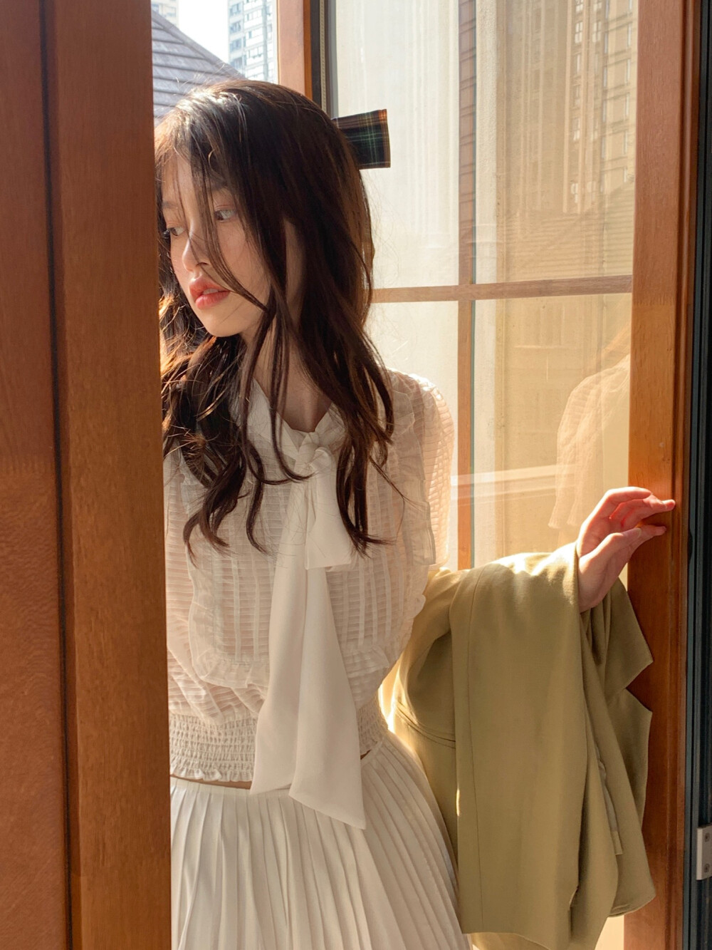 梁子玥越网红中国穿搭日常壁纸女头头像自拍对镜拍美女微博搬运