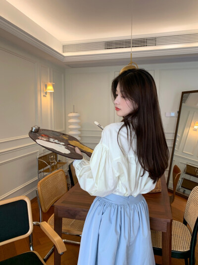 梁子玥越 网红 中国 穿搭 日常 壁纸 女头 头像 自拍 对镜拍 美女 微博搬运