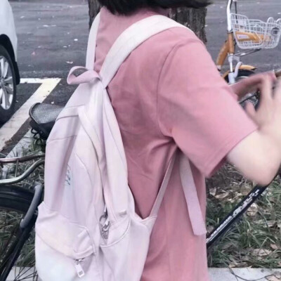 部位女头/女生头像/御/
二传注明dt江奈恩i
侵删，