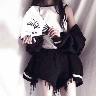 部位女头/女生头像/御/
二传注明dt江奈恩i
侵删，