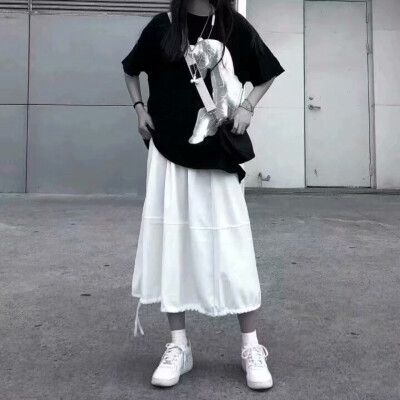 部位女头/女生头像/御/
二传注明dt江奈恩i
侵删，