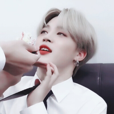 ᵀʰᵉ ᶠⁱᶠᵗʰ ˡᵉᵗᵗᵉʳ ᵐᵃʸ ᵇᵉ ᵗⁱᵐᵉ ᵗᵒ ʲᵘˢᵗ ʸᵒᵘʳ ᵉʸᵉˢ ˢᵐⁱˡⁱⁿᵍ.
/BTS/朴智旻/
原截 沈仙仙
闵松川奈_