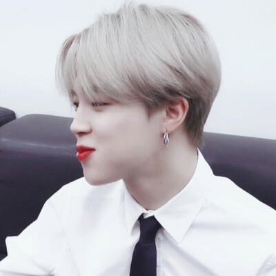 ᵀʰᵉ ᶠⁱᶠᵗʰ ˡᵉᵗᵗᵉʳ ᵐᵃʸ ᵇᵉ ᵗⁱᵐᵉ ᵗᵒ ʲᵘˢᵗ ʸᵒᵘʳ ᵉʸᵉˢ ˢᵐⁱˡⁱⁿᵍ.
/BTS/朴智旻/
原截 沈仙仙
闵松川奈_