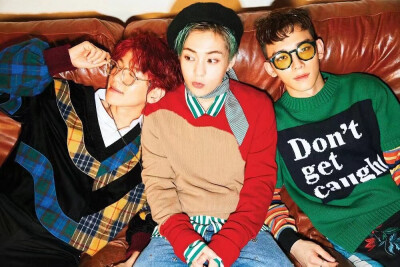 EXO-CBX！
是小分队，小分队呀！
CHEN BAEK XI！