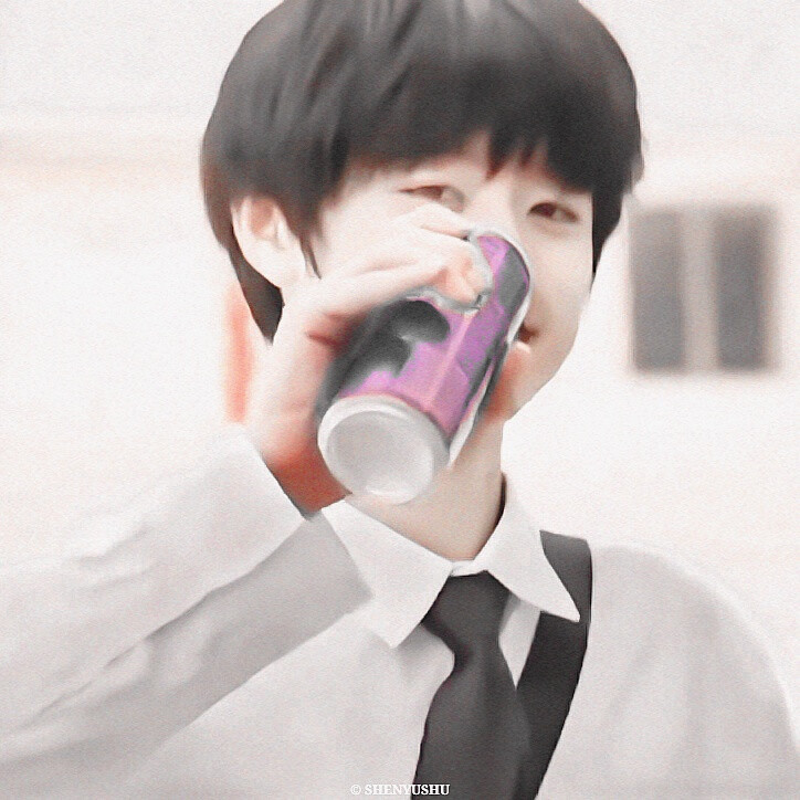 ◦朱志鑫
二传注明堆糖沈虞书