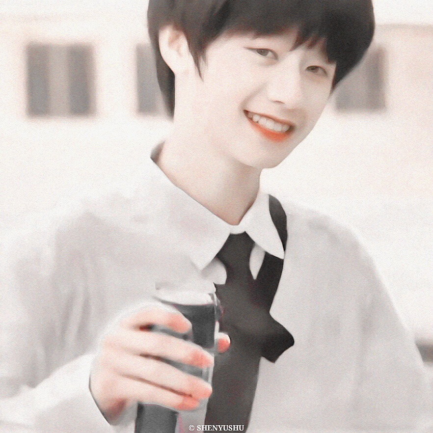 ◦朱志鑫
二传注明堆糖沈虞书