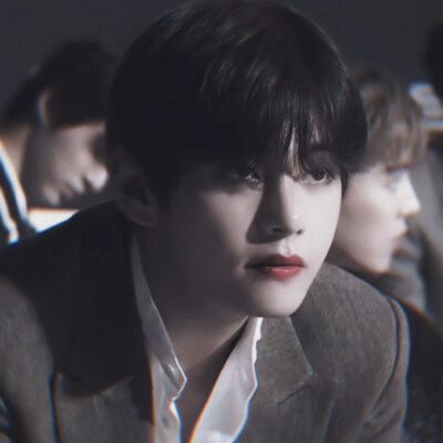  V
原截白荨
/INmaze