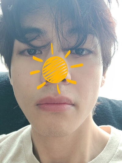 金泰亨
200412 weverse