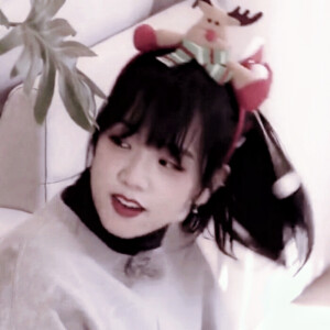 金智秀_

©桃汀兔耳