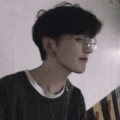 侧脸杀男生头像/姜然