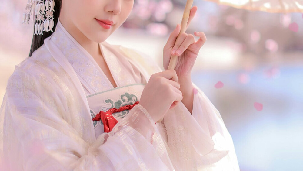 橙光古风女主部位素材 禁二传二改,抱图收藏