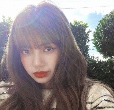 Lisa 人间芭比