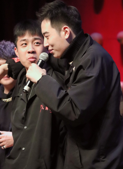 小黑猫＆萨摩耶