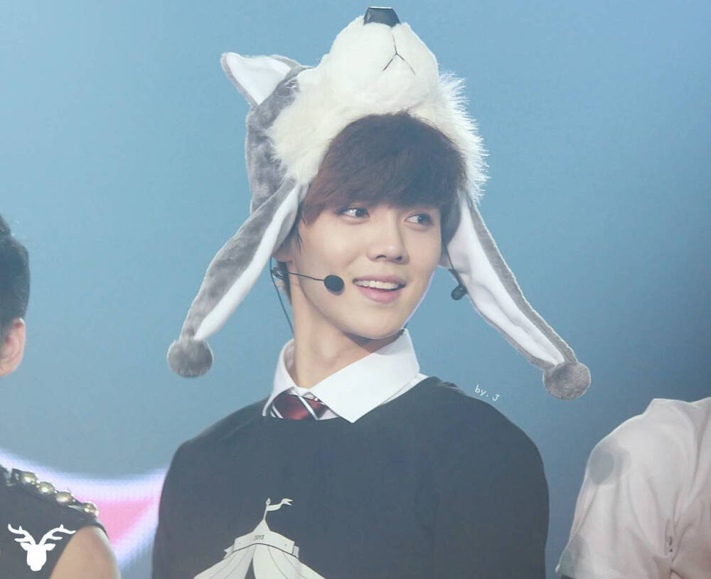 鹿晗 LUHAN