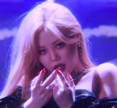 徐穗珍
自截
拿图点赞
禁二改❌二传注明dt二月的希望