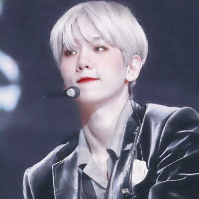 “你是我最爱的小宝贝。”
©®温执欢