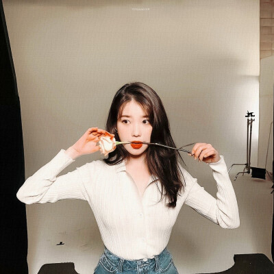  IU | INS
cr:黑崎一賢