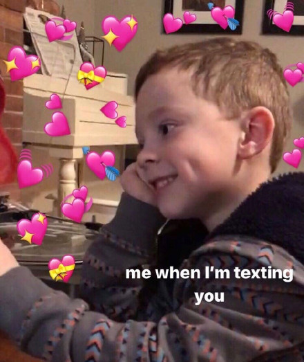 me when Im textingyou(假笑男孩Gavin)