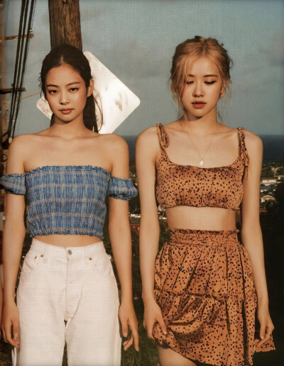 Jennie & Rosé