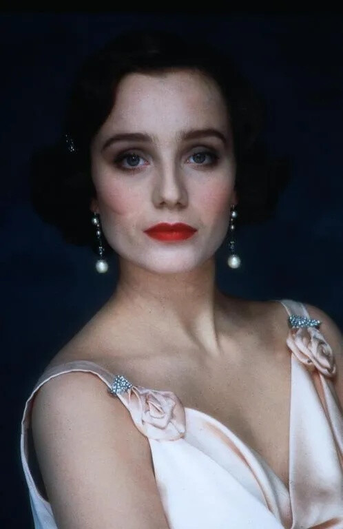 克里斯汀·斯科特·托马斯
Kristin Scott Thomas