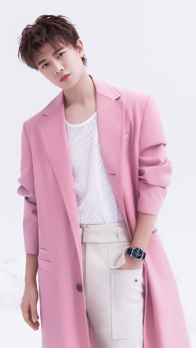 任嘉伦，呦呦呦～