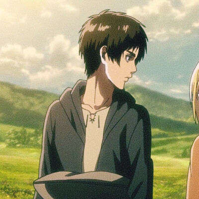 艾伦·耶格尔 / 艾伦·叶卡 (エレン･イェーガー Eren Jäger）##
赫里斯塔·兰斯/ 克里斯塔·连兹 (クリスタ·レンズ Christa Lenz)
本名：希斯特莉亚·雷伊斯 (Historia Reiss