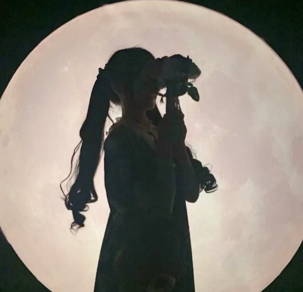 女生头像，用后朋友圈爆红