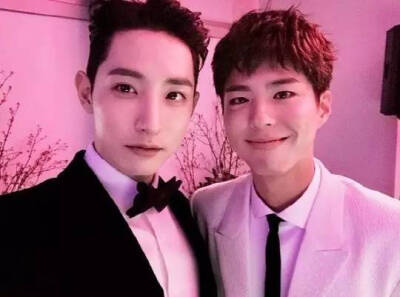 憨憨和他的自拍