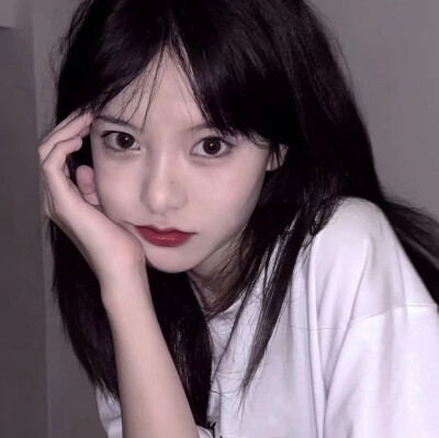 今日份女头´◡`