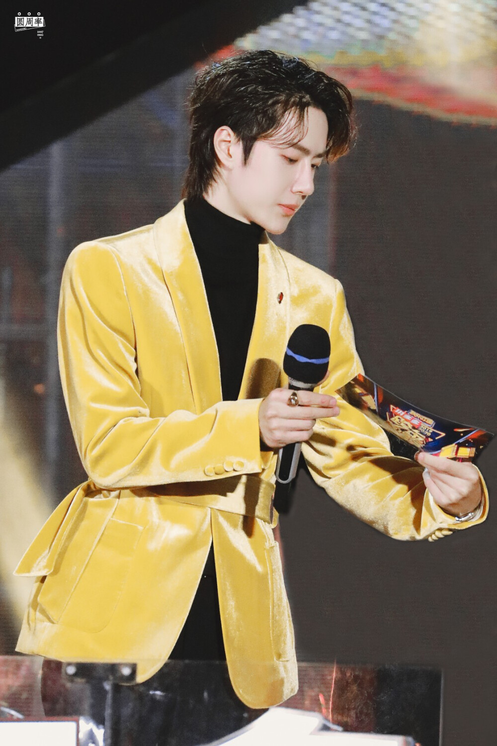 191231 湖南卫视跨年演唱会
One last breathe till the tears stars to whither.
@UNIQ-王一博 ​​​cr:圆周率丨王一博0805
