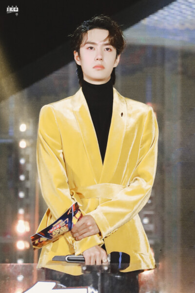 191231 湖南卫视跨年演唱会
One last breathe till the tears stars to whither.
@UNIQ-王一博 ​​​cr:圆周率丨王一博0805
