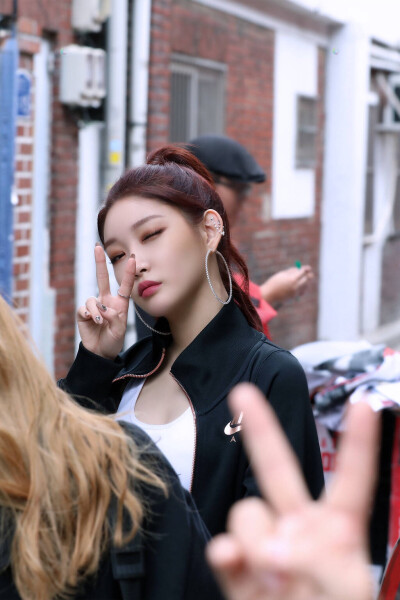 金请夏 chungha