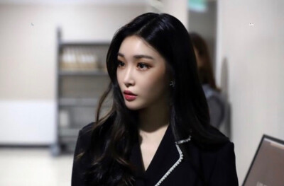 金请夏 chungha