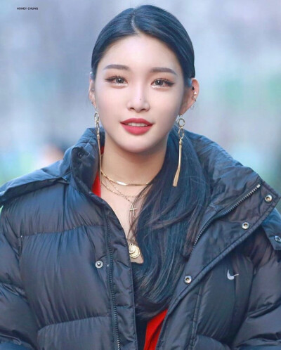 金请夏 chungha