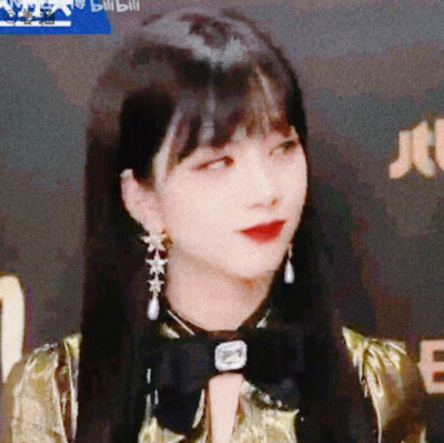 
「漂亮小秀」 ꒰ᐢ⸝⸝•༝•⸝⸝ᐢ꒱
原截林娢妁