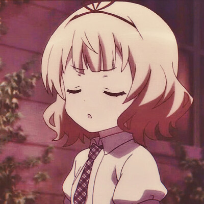 不觉汴京灯火上，江月何年初照人