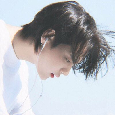 高冷成熟男生头像