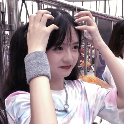 双马尾小姐姐(͒˶´⚇`˵)͒