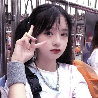 双马尾小姐姐(͒˶´⚇`˵)͒