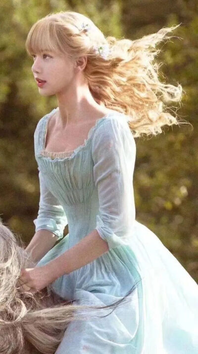 LISA绝美照片！！！