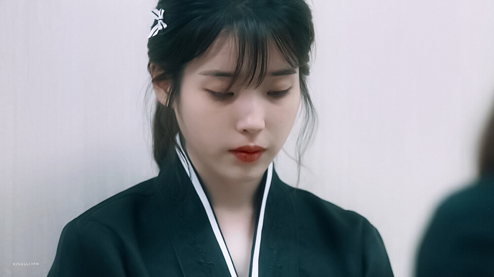 IU | 我的大叔
cr:黑崎一賢