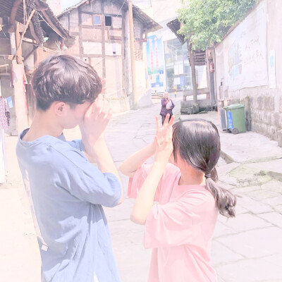 拿图点赞喜欢关注