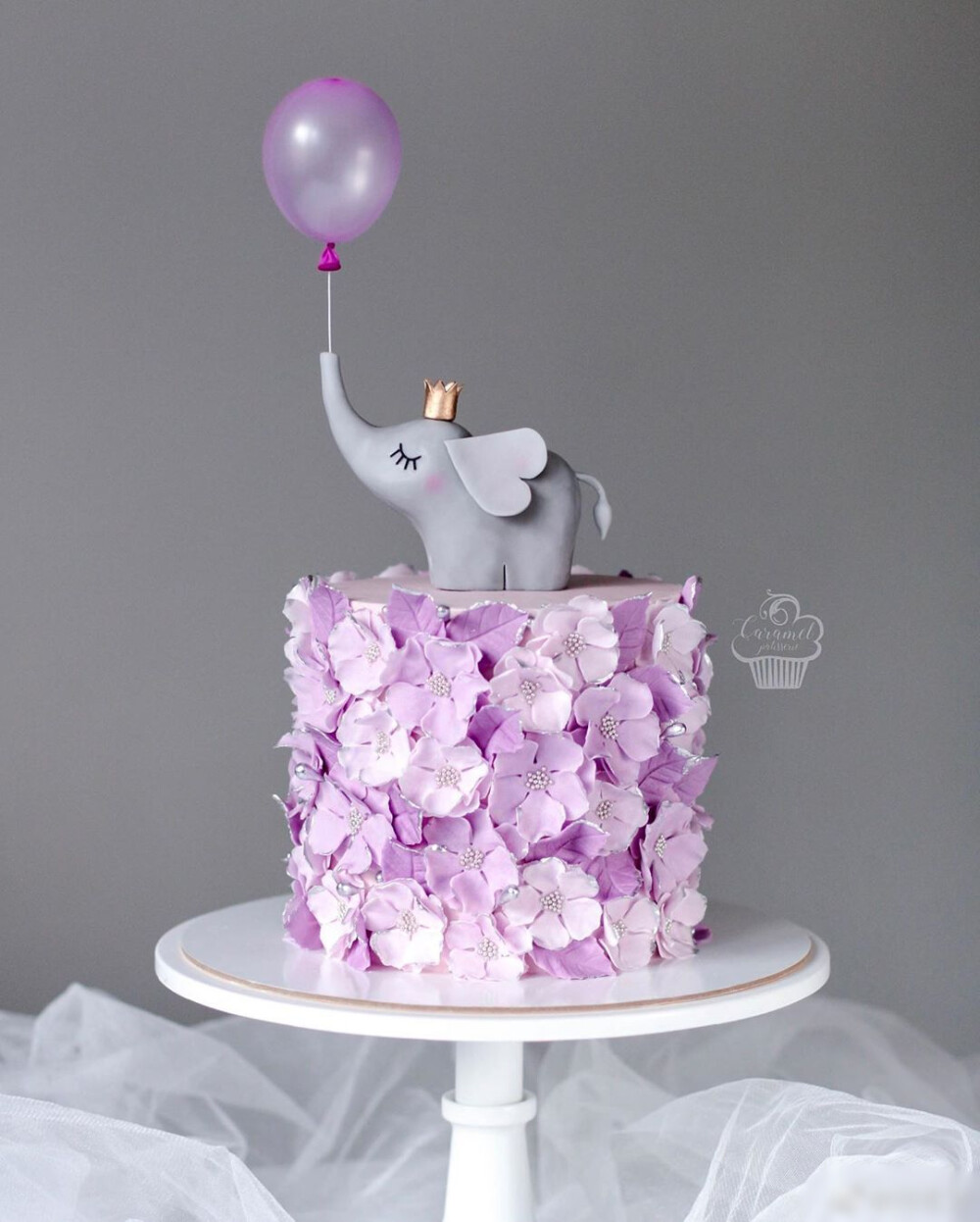 这个世界没有什么好畏惧的，
反正我们只来一次。 ​​
精致动物蛋糕★便当★马卡龙★可爱★美食★饼干★可爱★治愈★面包★经常更新点赞关注★烹饪★餐点★甜点★野餐★摄影★生活★源于各处侵权删除