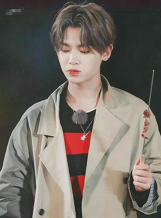 昊哥也太帅了吧，呜呜呜呜